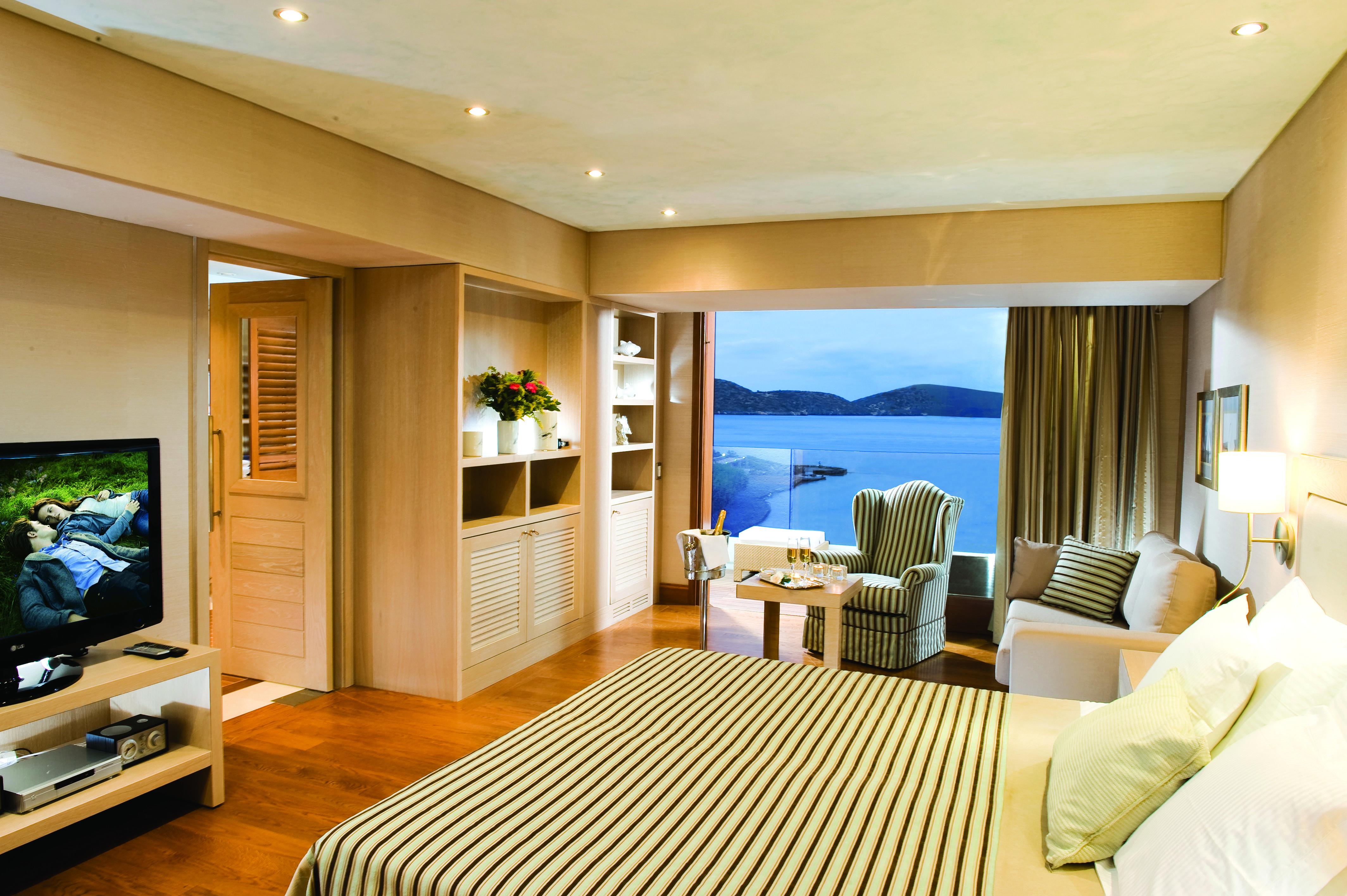 Bay Palace, A Member Of The Leading Of The World