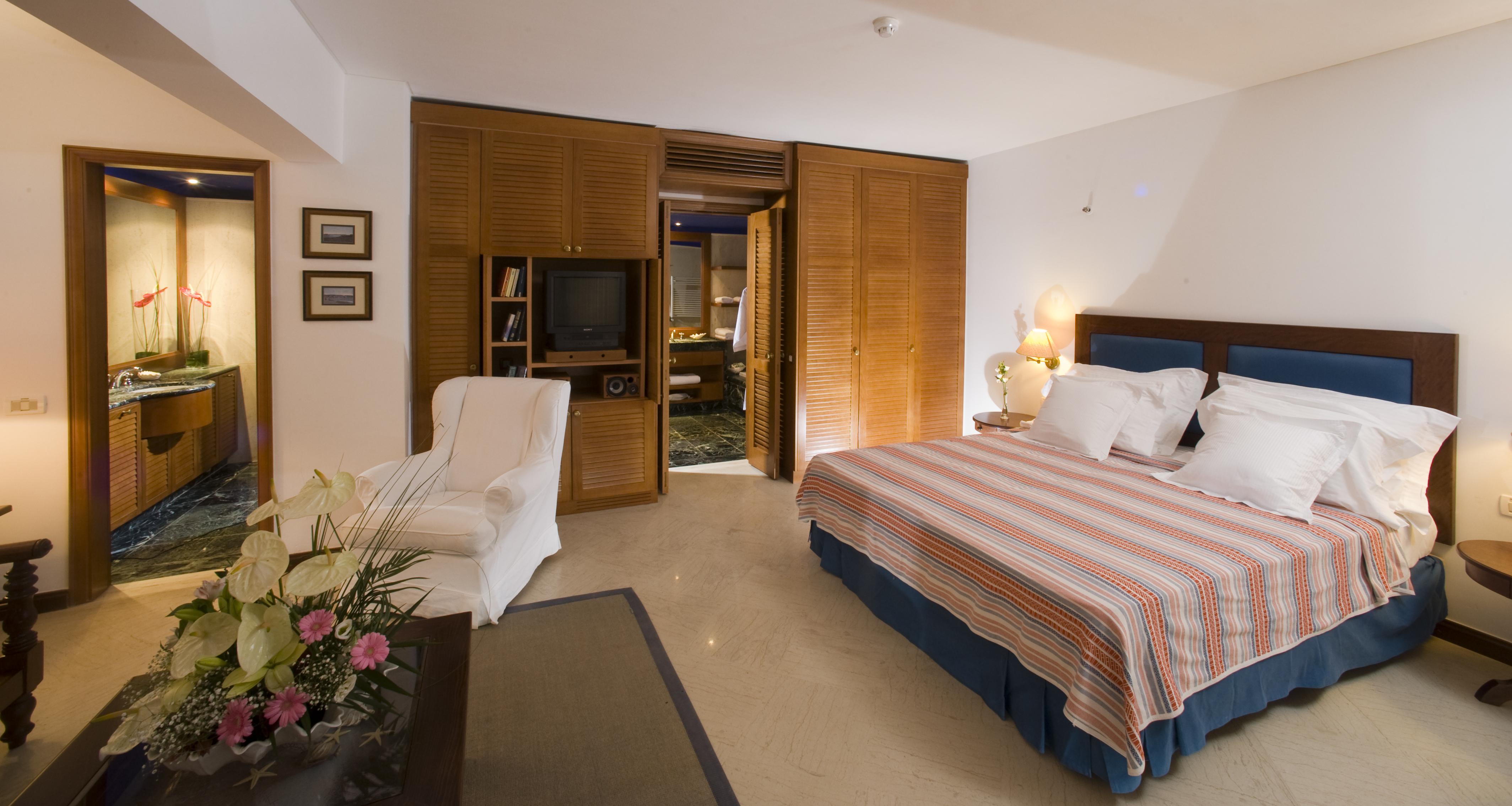 Bay Palace, A Member Of The Leading Of The World Hotel Elounda (Crete)