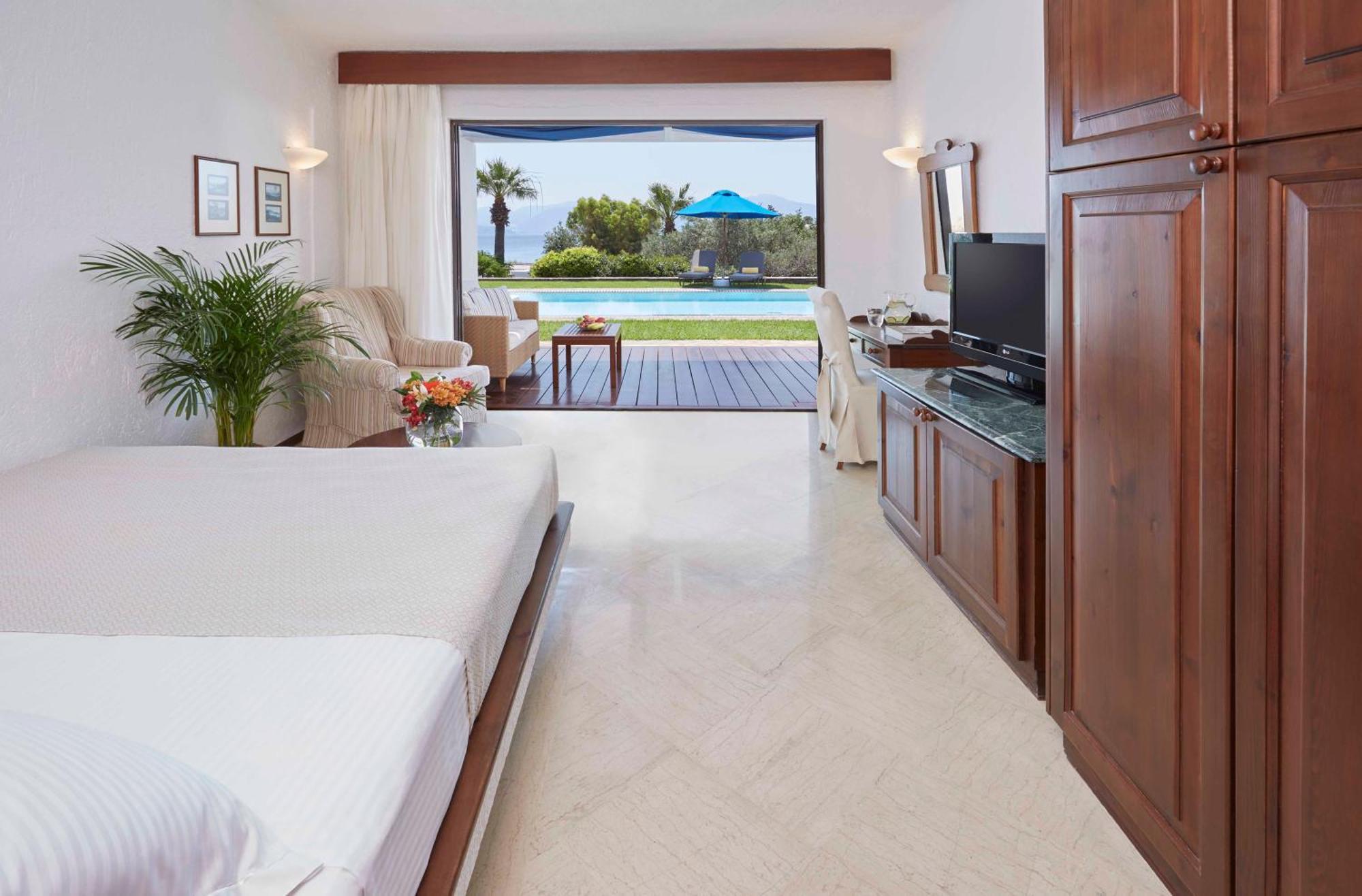 Bay Palace, A Member Of The Leading Of The World 5* Elounda (Crete)